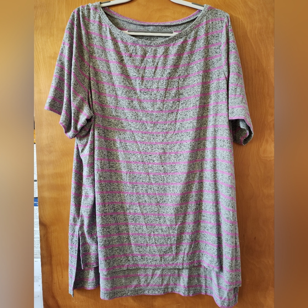 Lane Bryant 22/24 shirt